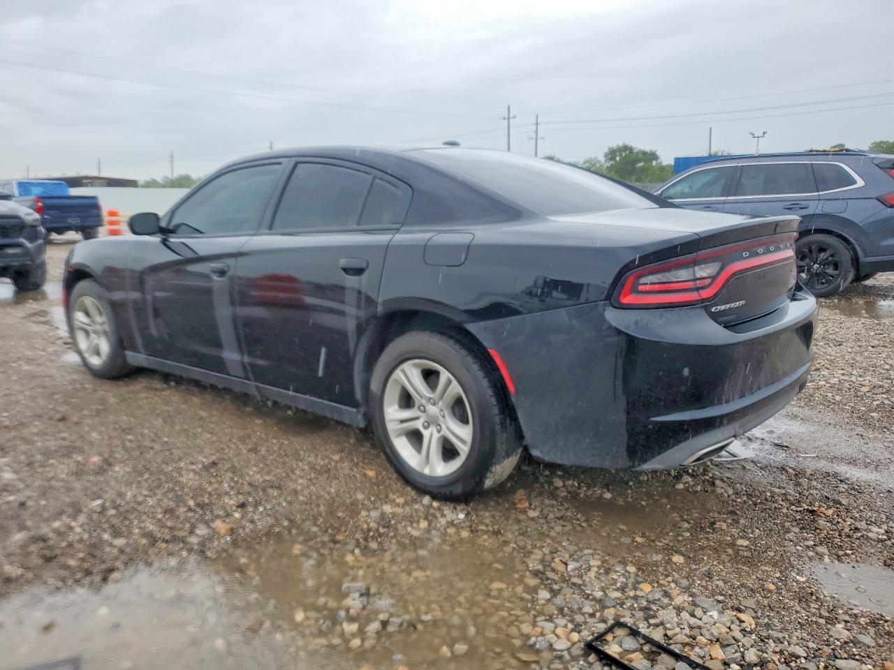 2020 Dodge Charger Sxt - Image 2