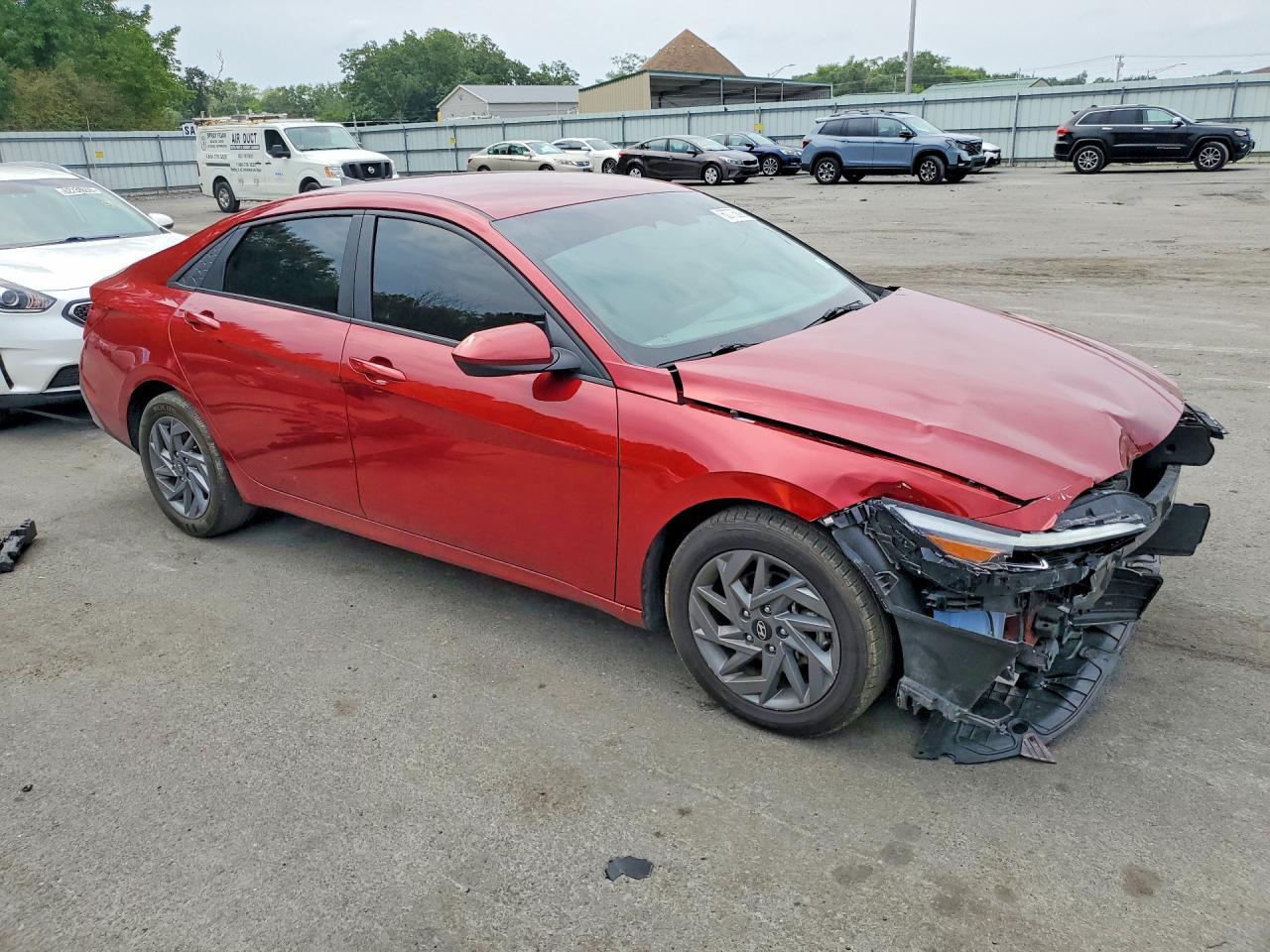 2024 Hyundai Elantra Sel - Image 4