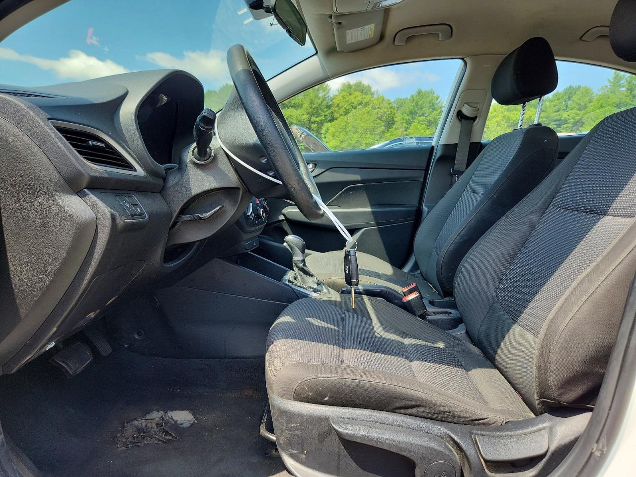 2021 Hyundai Accent - Фото 7
