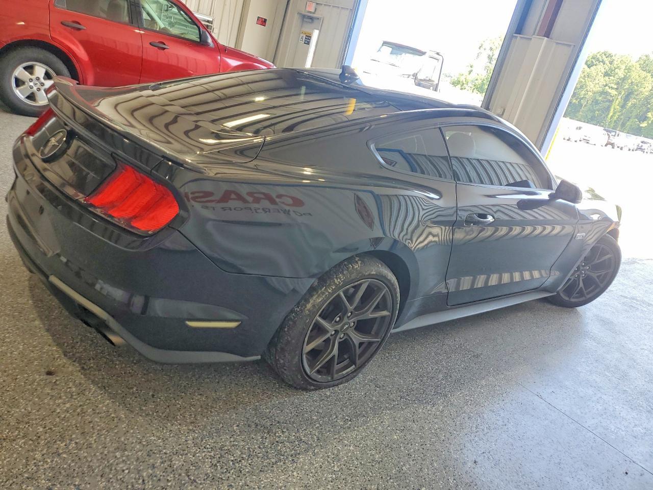 2020 Ford Mustang - Image 3