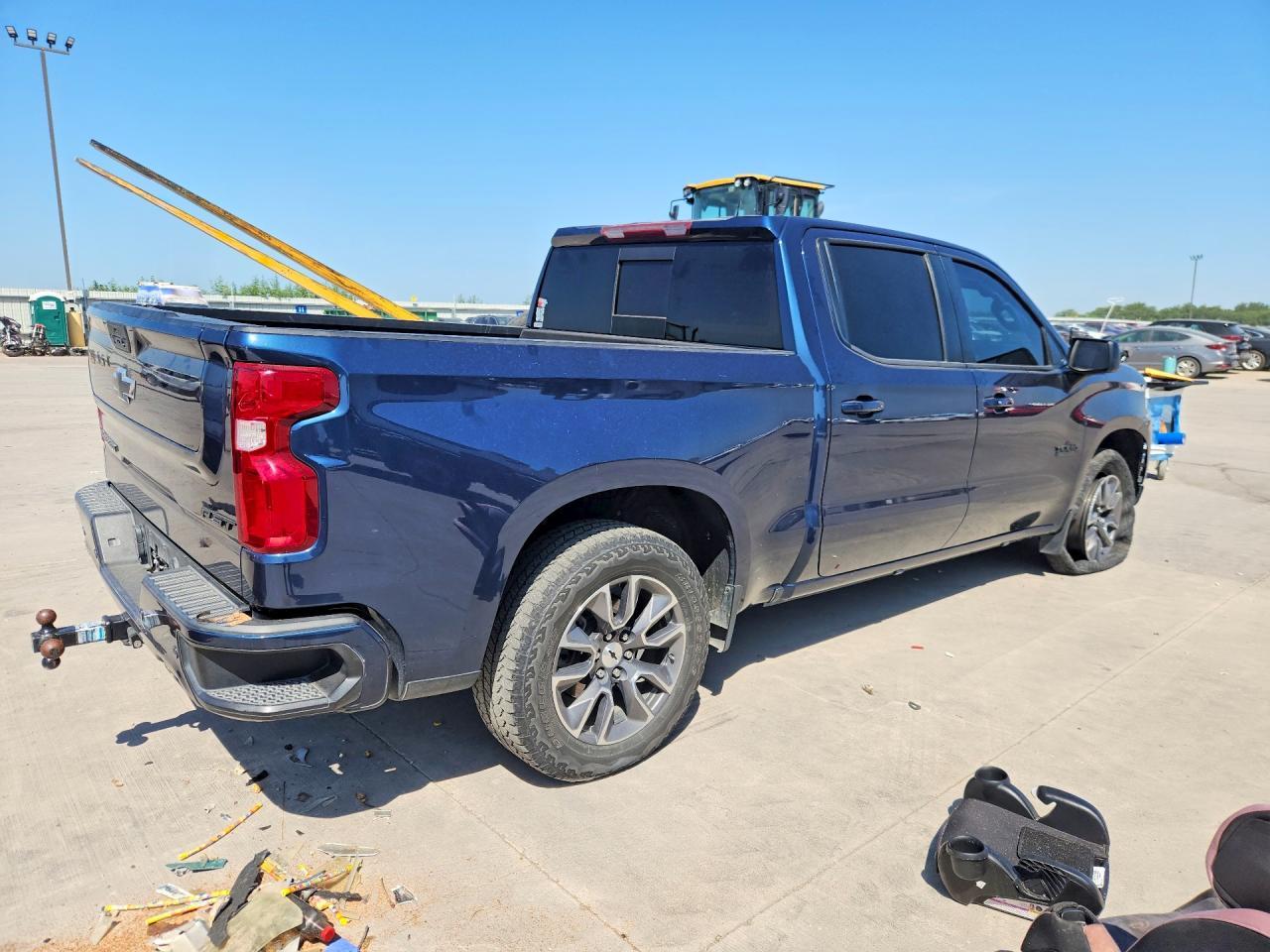 2021 Chevrolet Silverado K1500 Rst - Фото 3