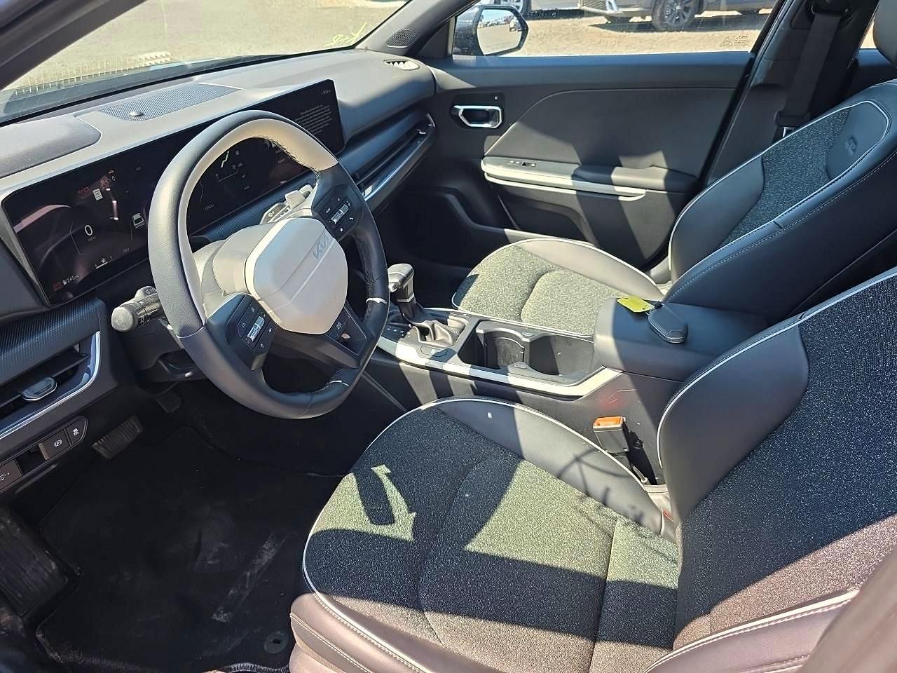 2025 Kia K4 Gt-Line - Фото 7