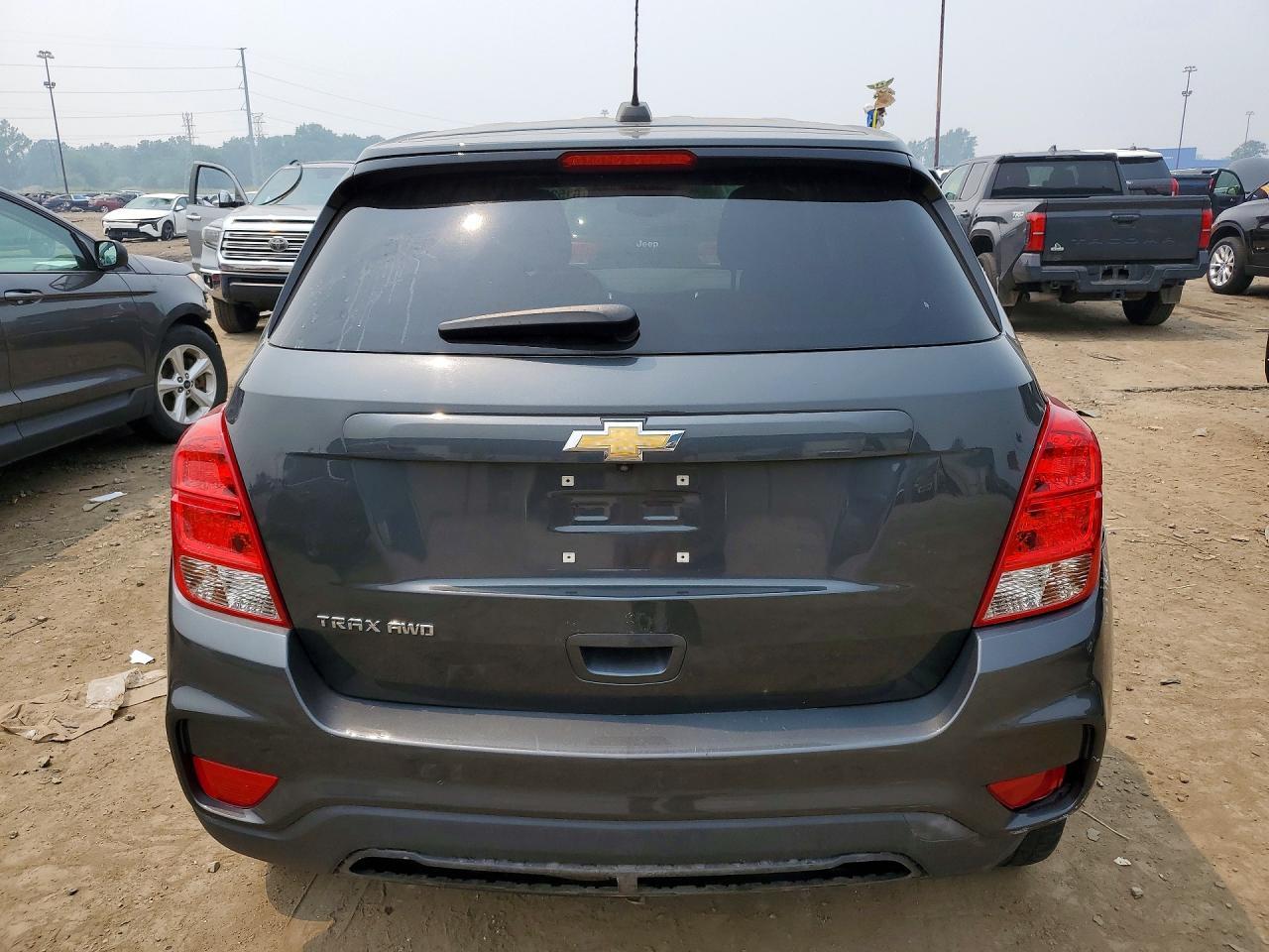 2019 Chevrolet Trax Ls - Image 6