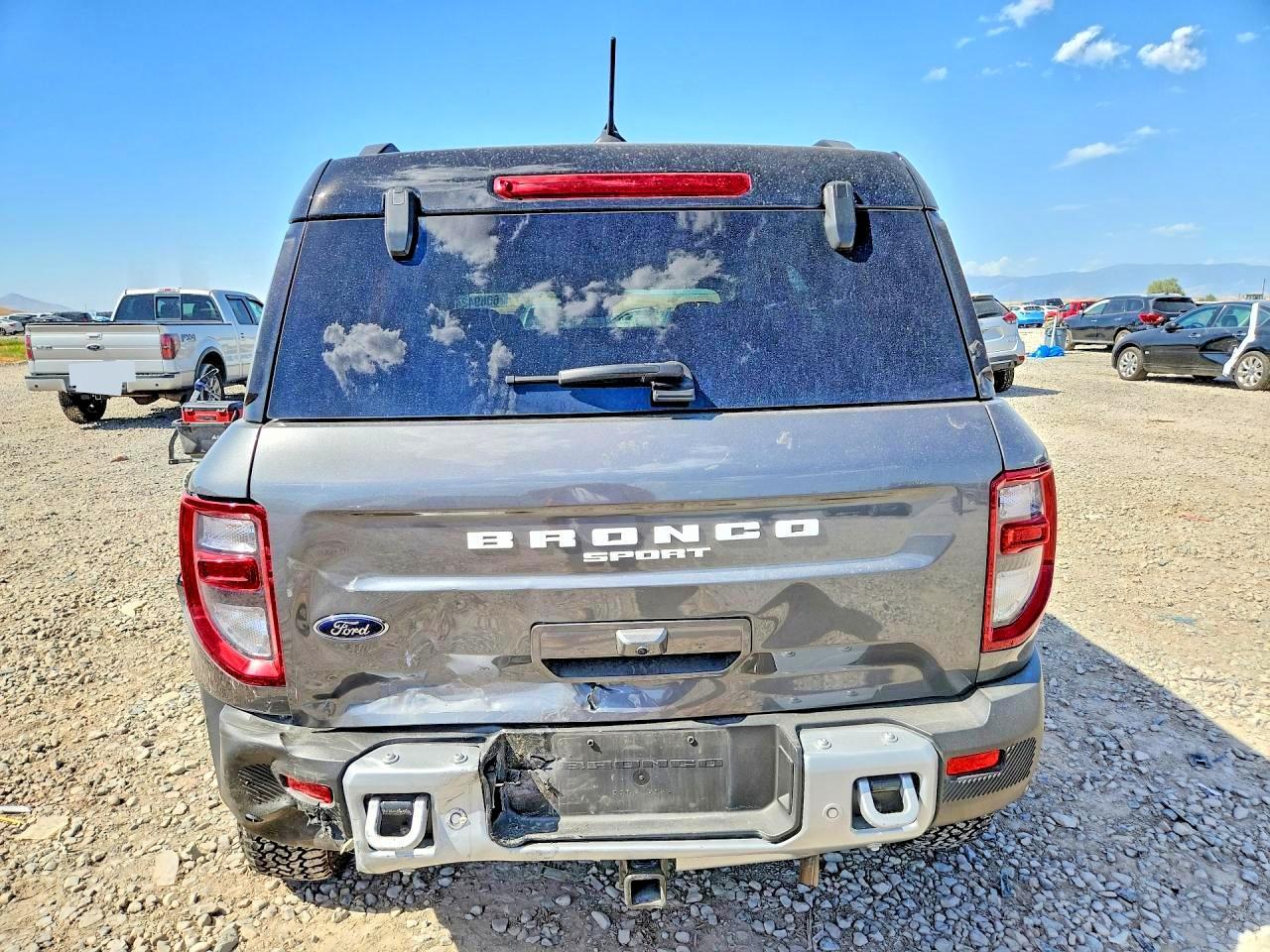2025 Ford Bronco Sport Outer Banks - Фото 6