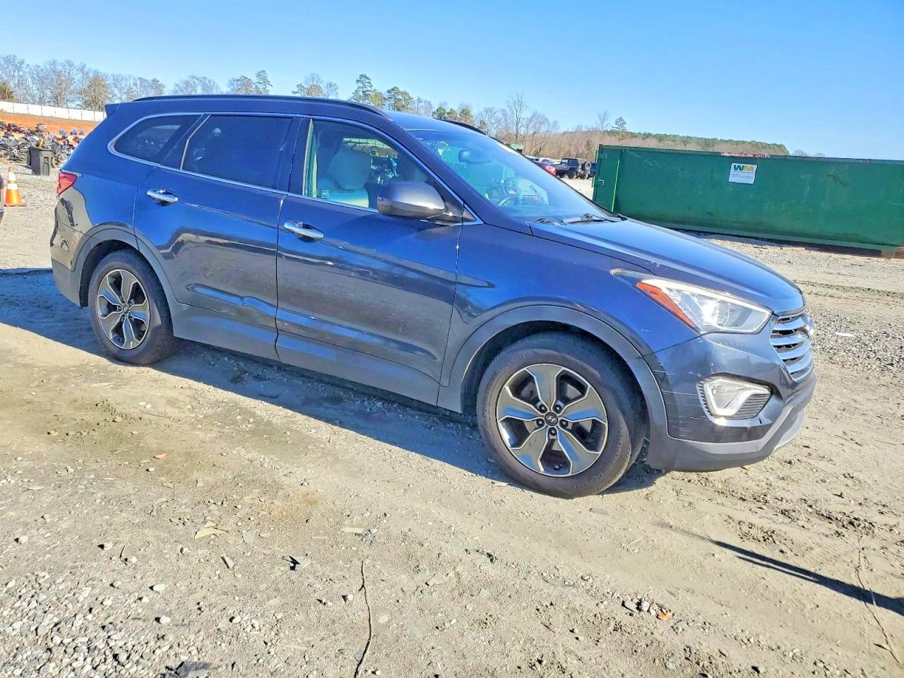 2016 Hyundai Santa Fe Se - Image 4