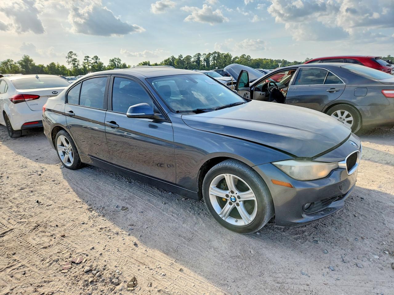 2013 BMW 328 I - Фото 4