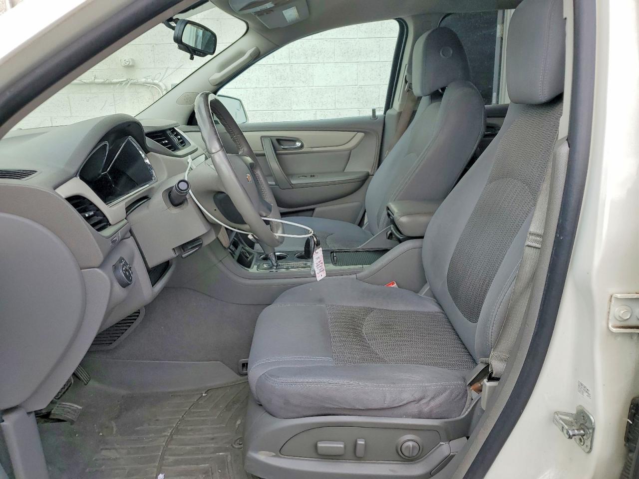 2014 Chevrolet Traverse Lt - Image 7