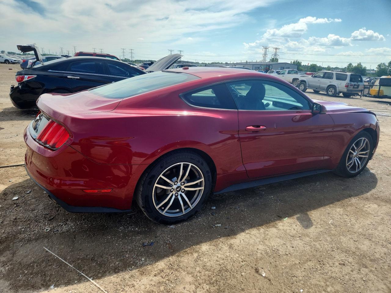 2016 Ford Mustang - Фото 3