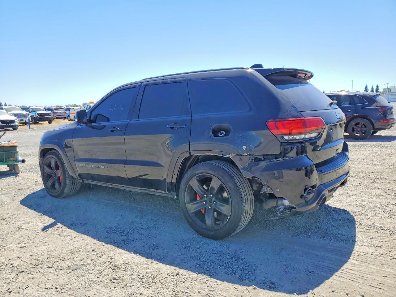 2017 Jeep Grand Cherokee Srt-8 - Image 2