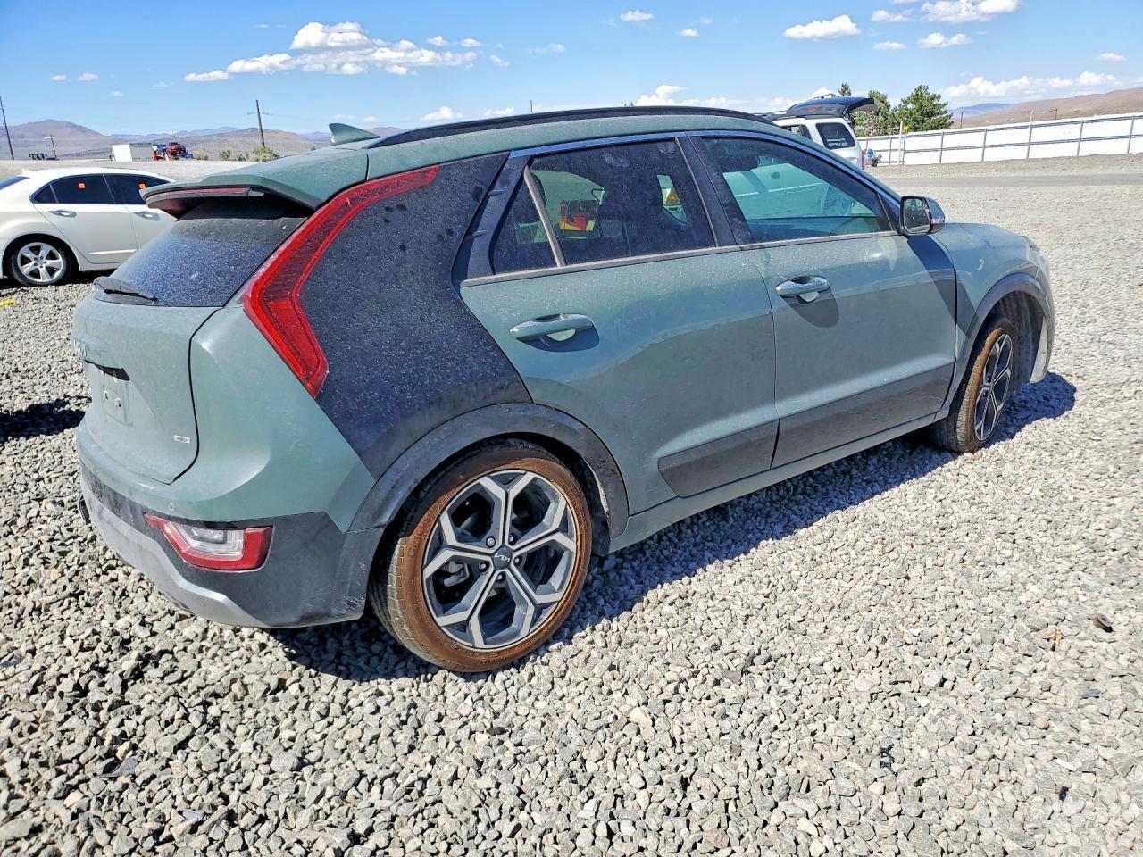 2023 Kia Niro Sx - Фото 3