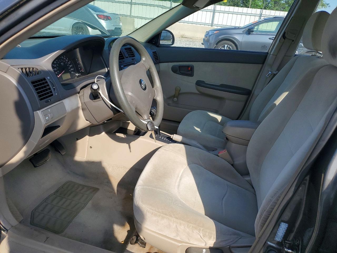 2005 Kia Spectra Lx - Фото 7