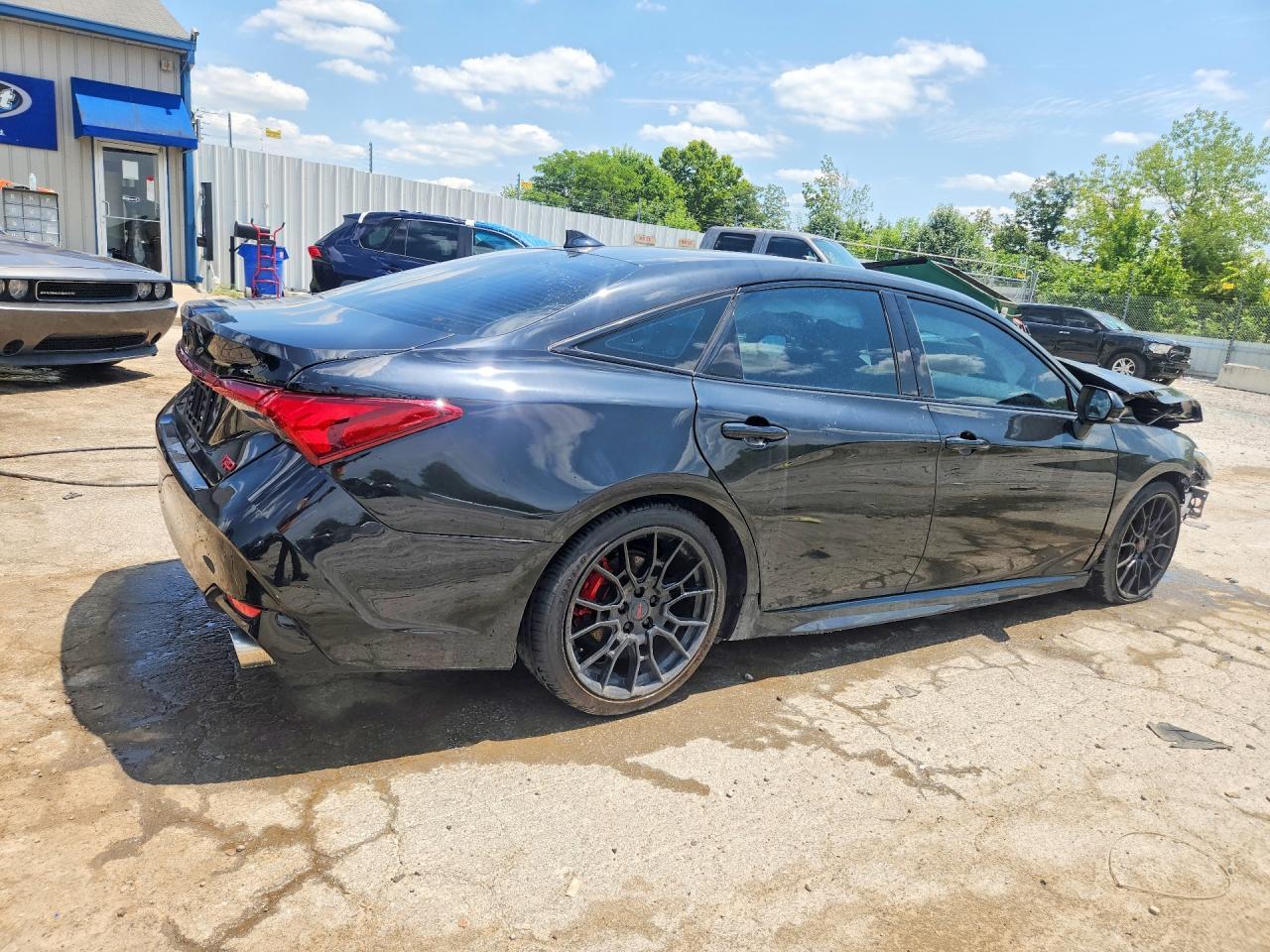 2020 Toyota Avalon Trd - Image 3