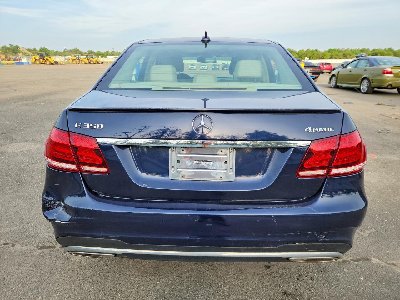 2016 Mercedes-Benz E 350 4Matic - Image 6