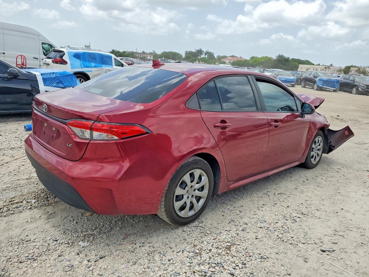 2023 Toyota Corolla Le - Image 3