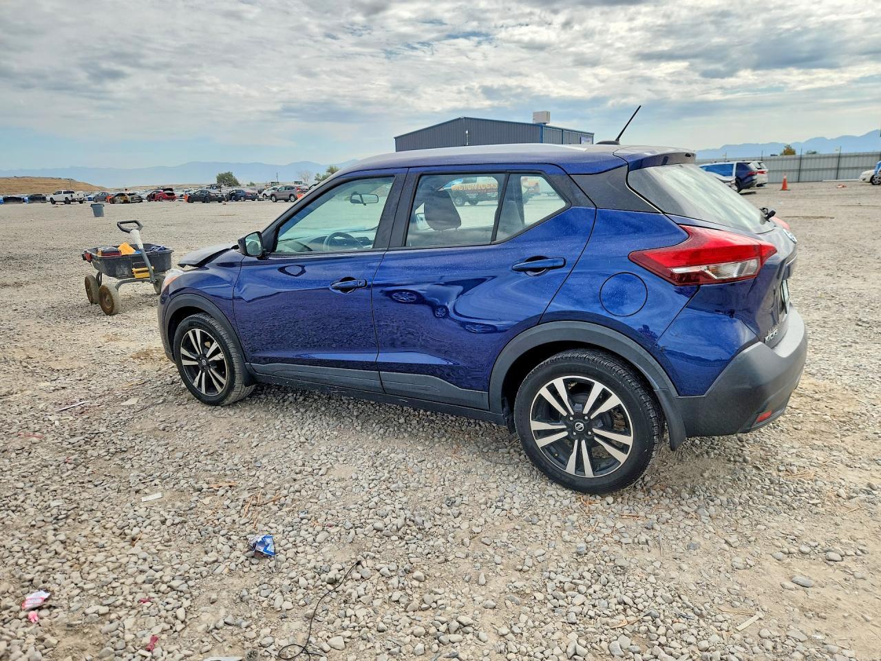 2019 Nissan Kicks Sv - Image 2