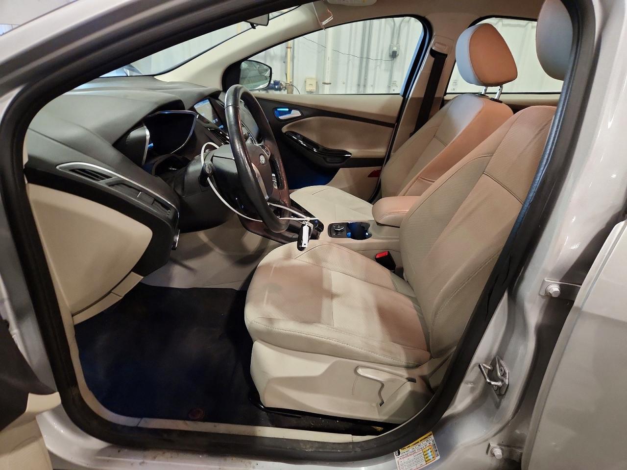 2014 Ford Focus Bev - Image 7