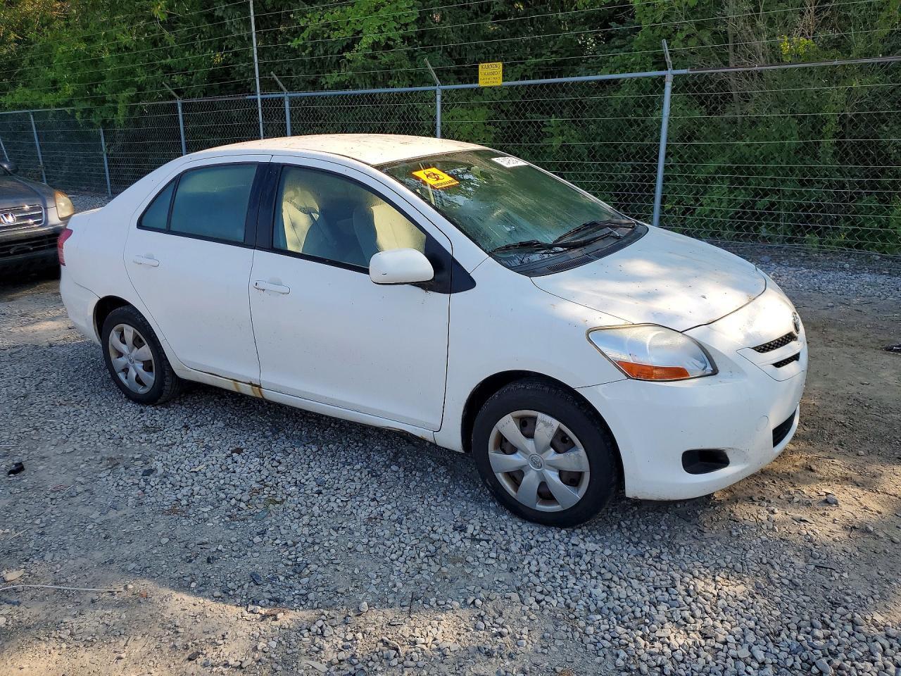 2008 Toyota Yaris Base - Image 4
