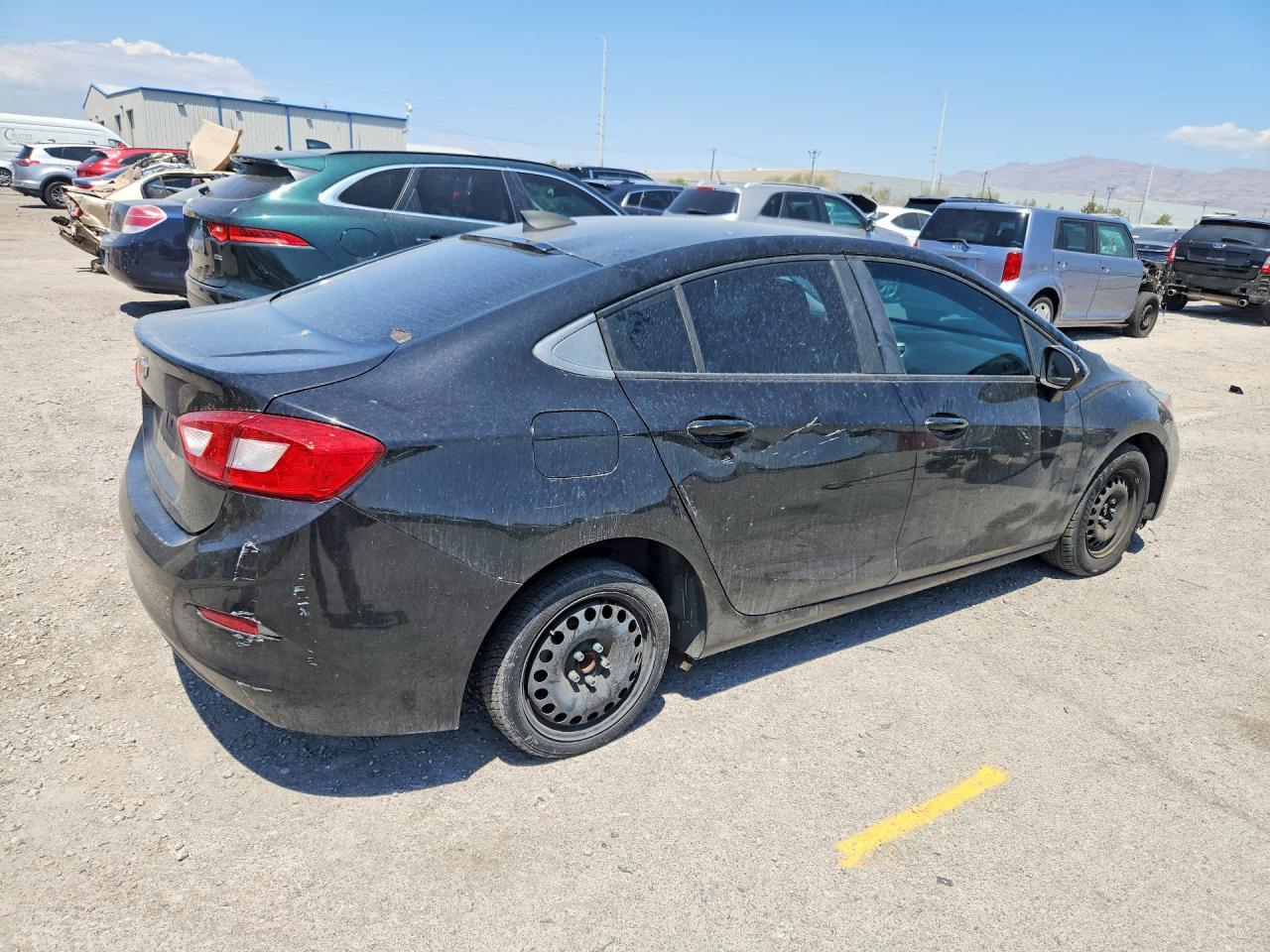 2018 Chevrolet Cruze Ls - Image 3