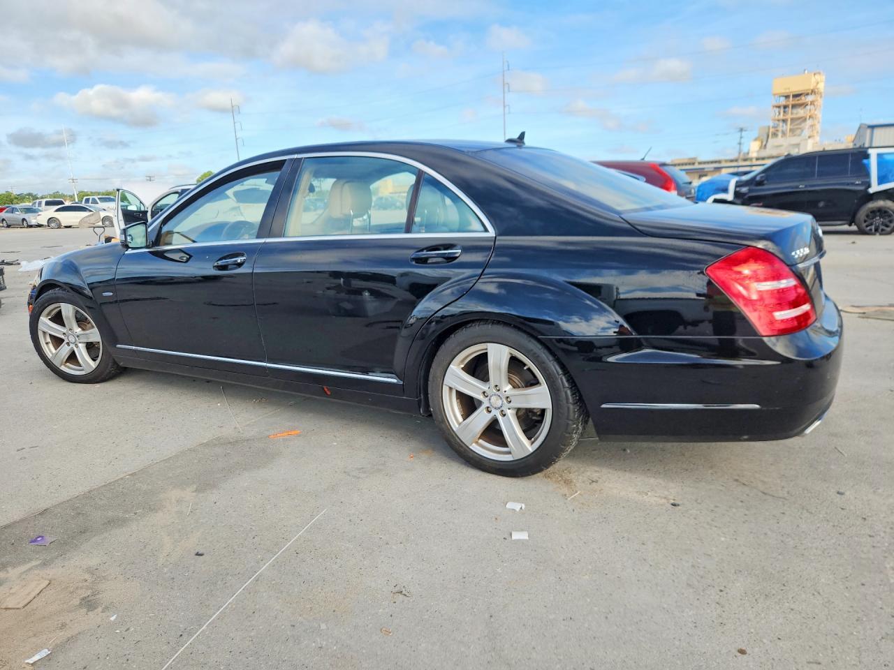 2012 Mercedes-Benz S 550 - Image 2