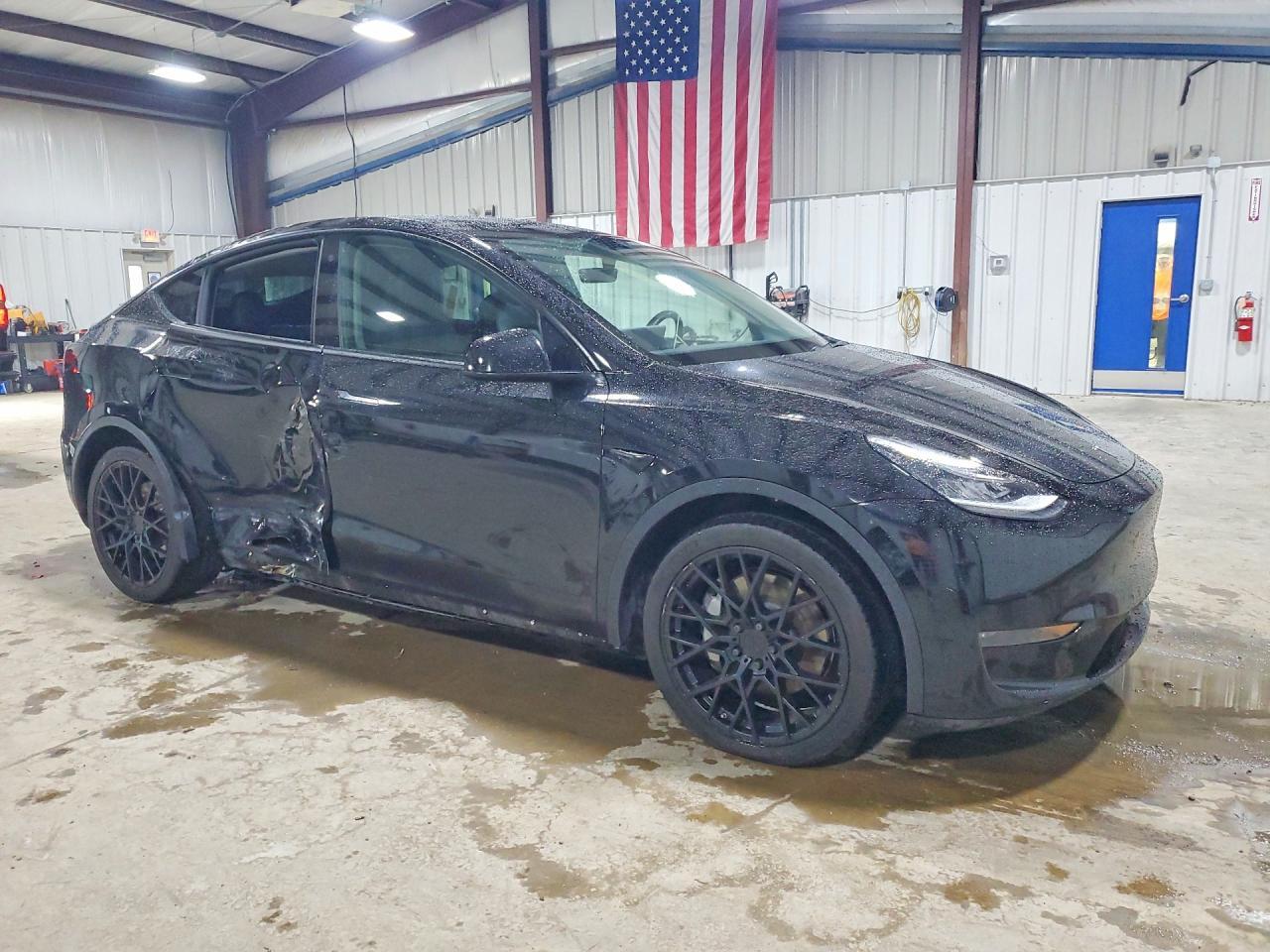 2021 Tesla Model Y - Фото 4