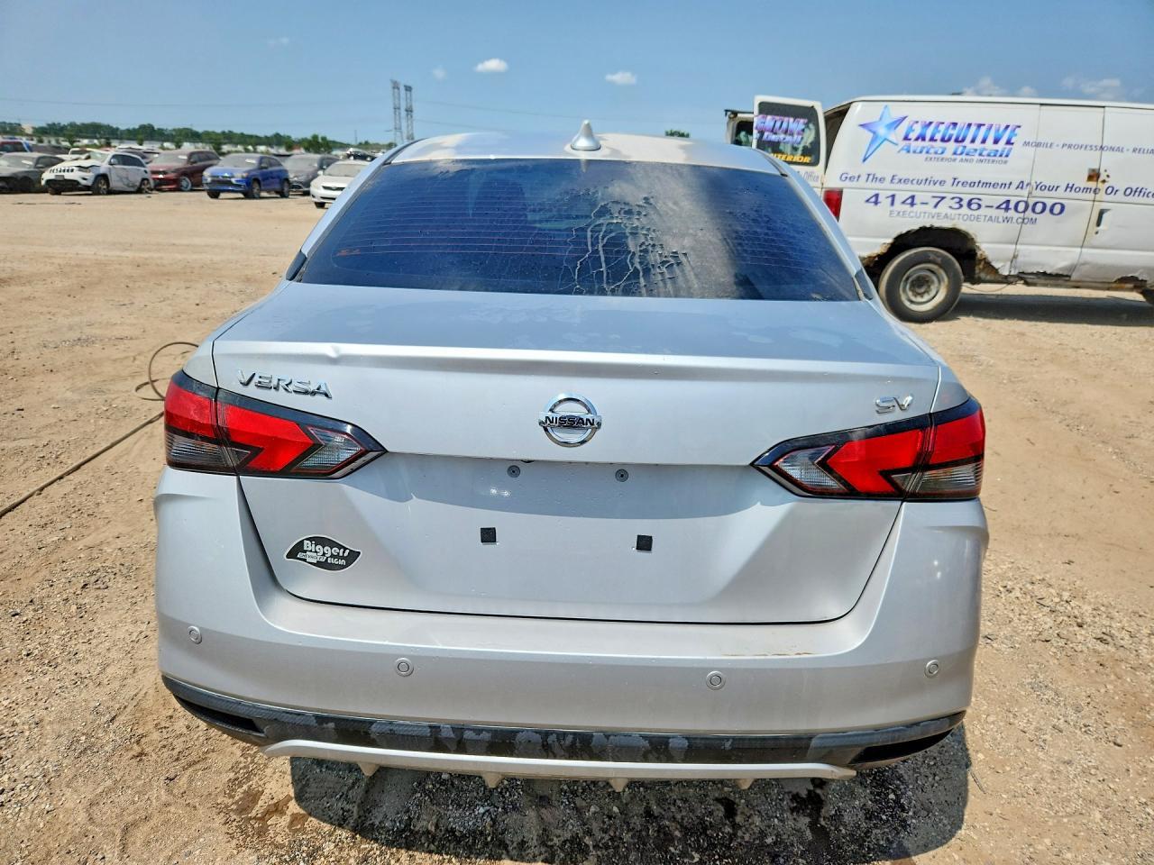 2021 Nissan Versa Sv - Фото 6