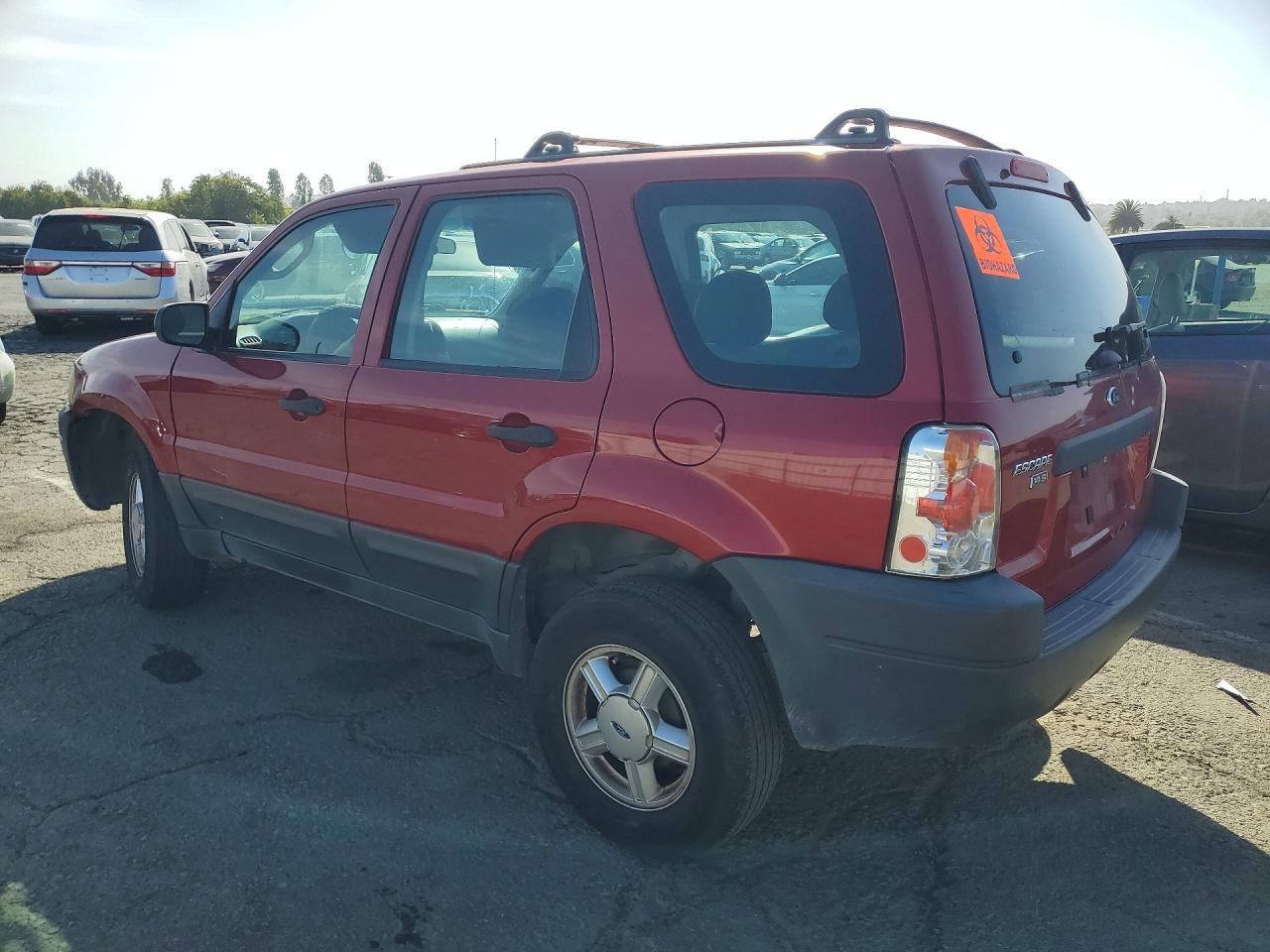 2003 Ford Escape Xls - Фото 2