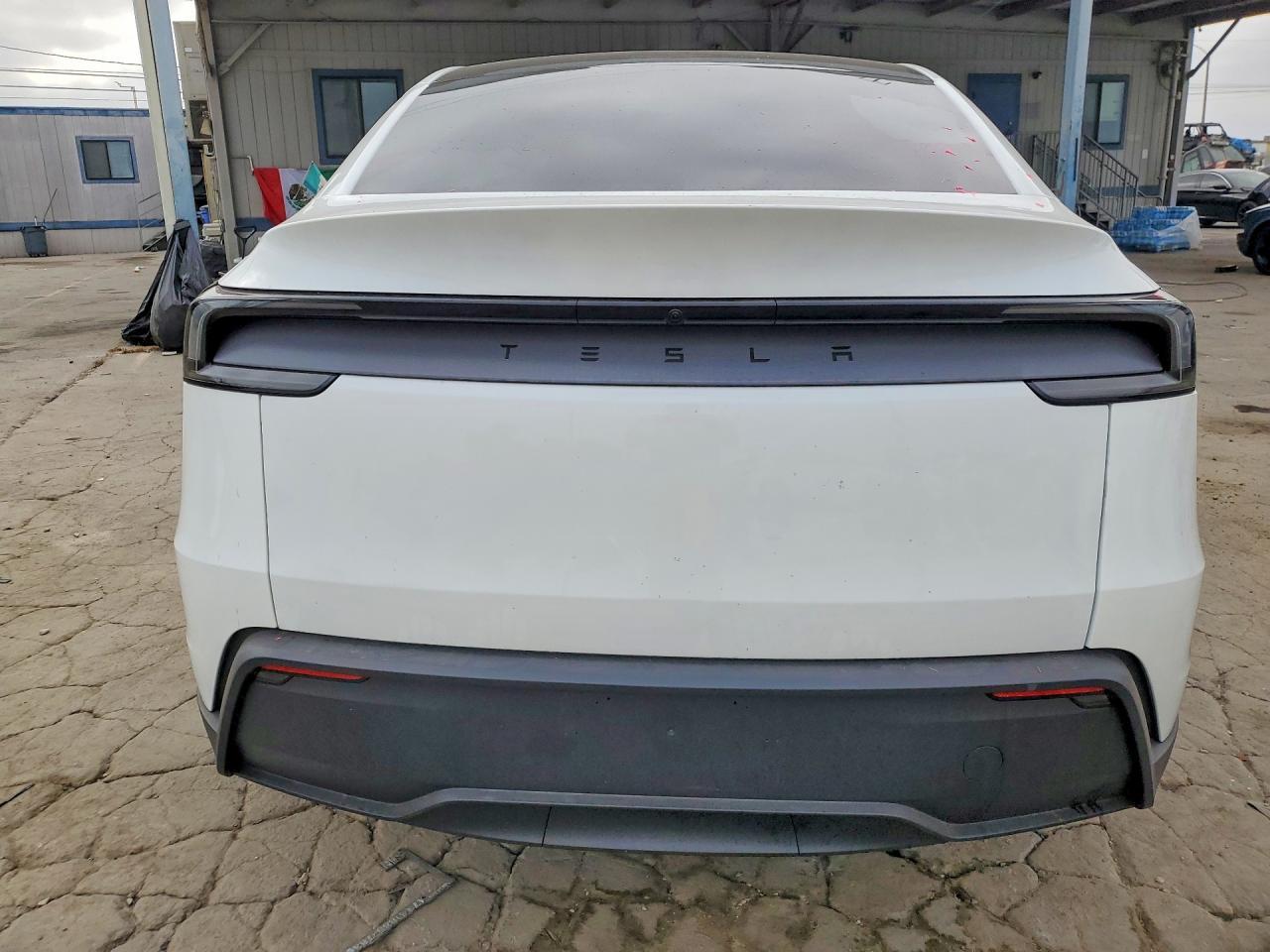 2026 Tesla Model Y - Image 6