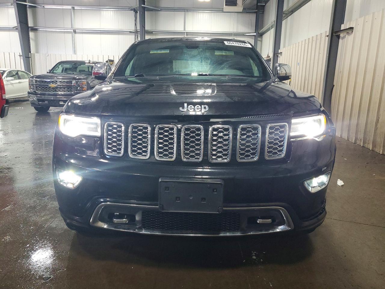 2017 Jeep Grand Cherokee Overland - Фото 5