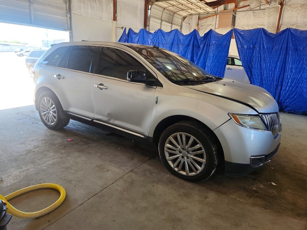 2011 Lincoln Mkx - Фото 4