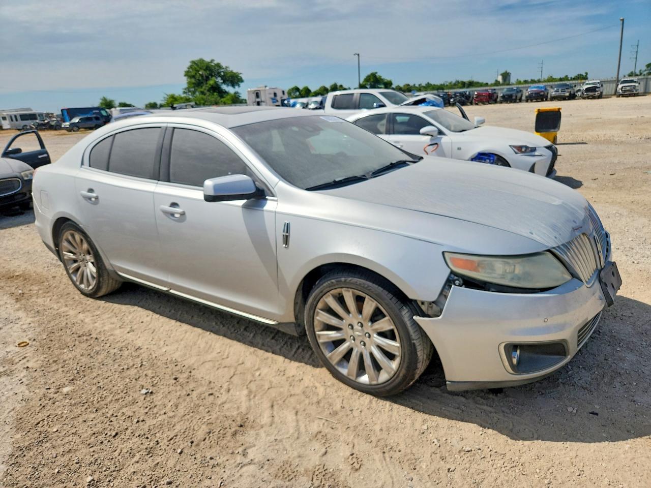 2010 Lincoln Mks - Image 4