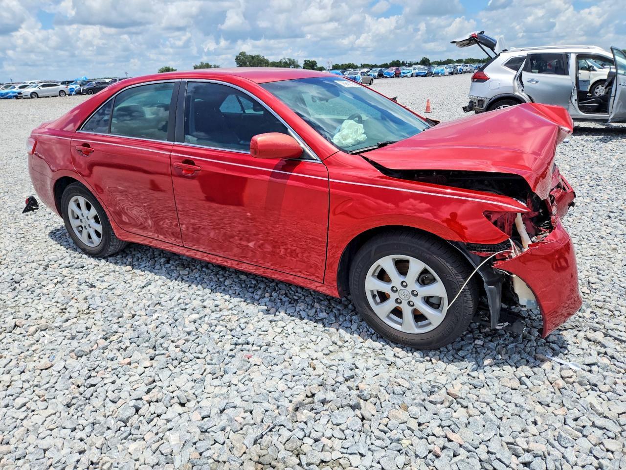 2011 Toyota Camry - Image 4