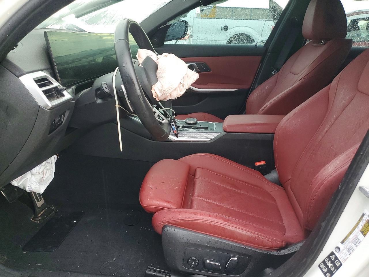 2026 BMW 330Xi - Фото 7