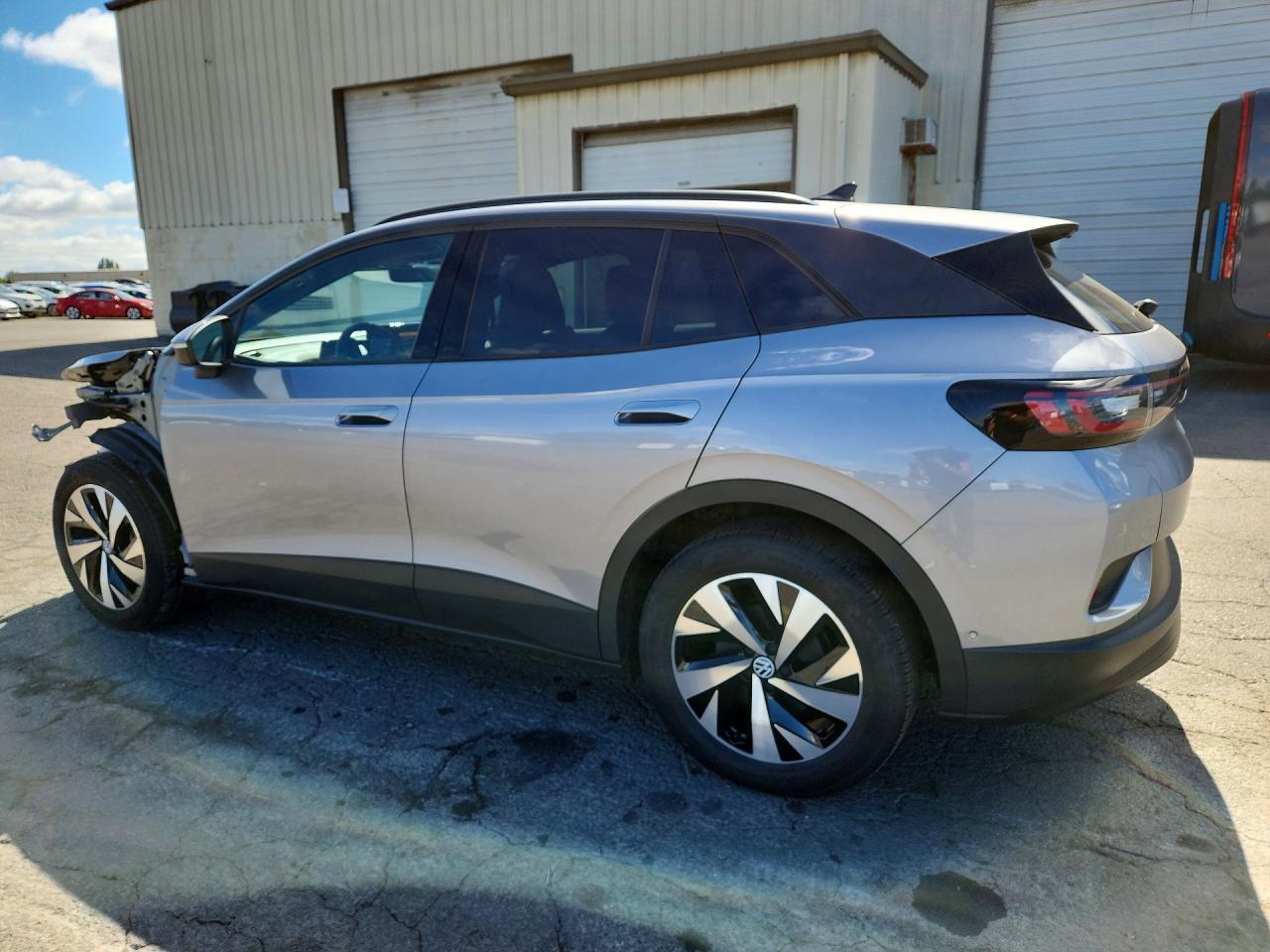 2023 Volkswagen Id.4 Pro - Image 2