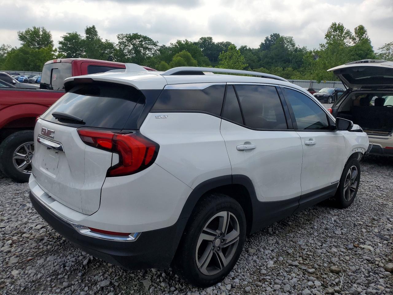 2020 GMC Terrain Slt - Фото 3