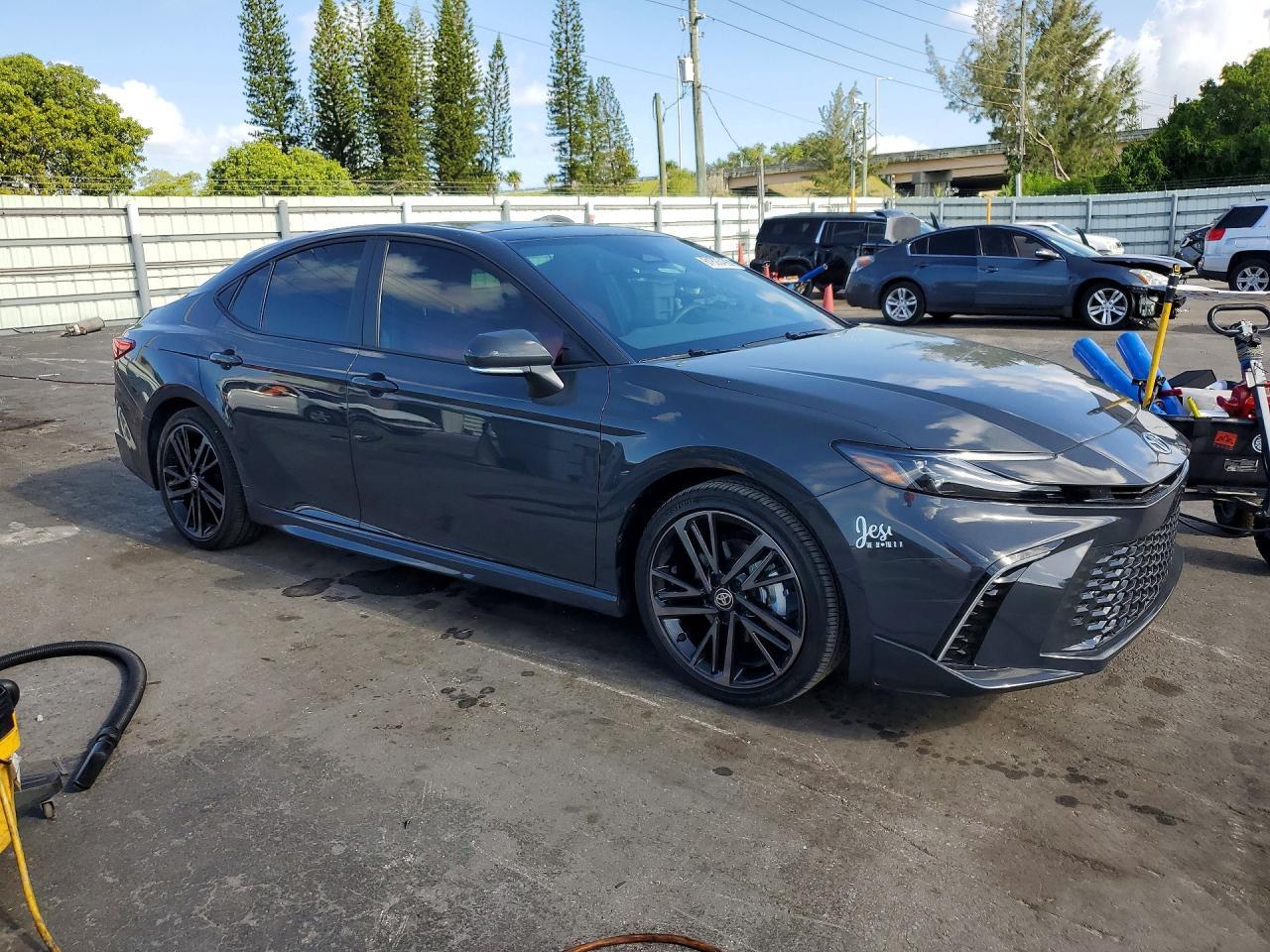 2026 Toyota Camry Xse - Image 4