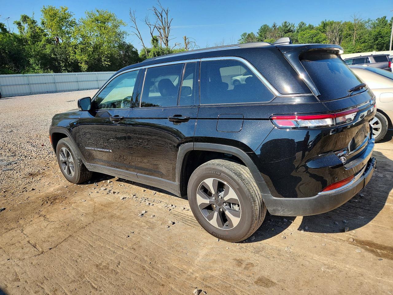 2022 Jeep Grand Cherokee Limited 4Xe - Фото 2