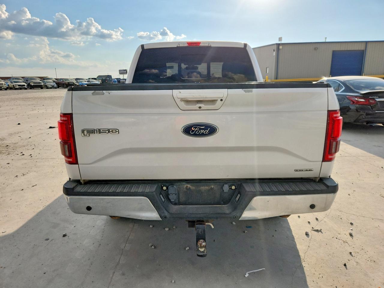 2015 Ford F150 Supercrew - Фото 6