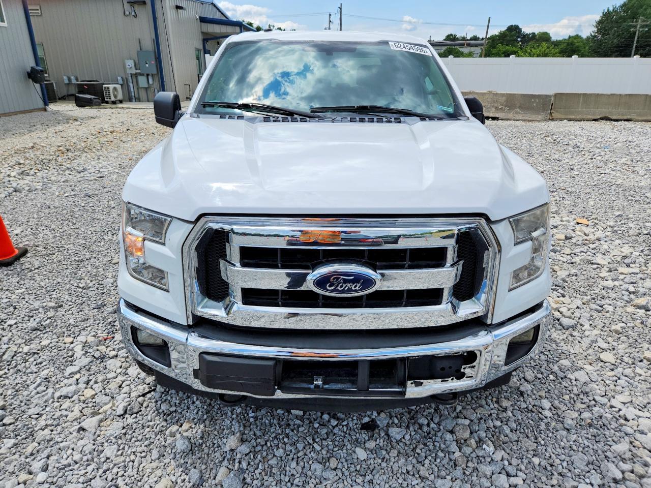2017 Ford F150 Supercrew - Фото 5