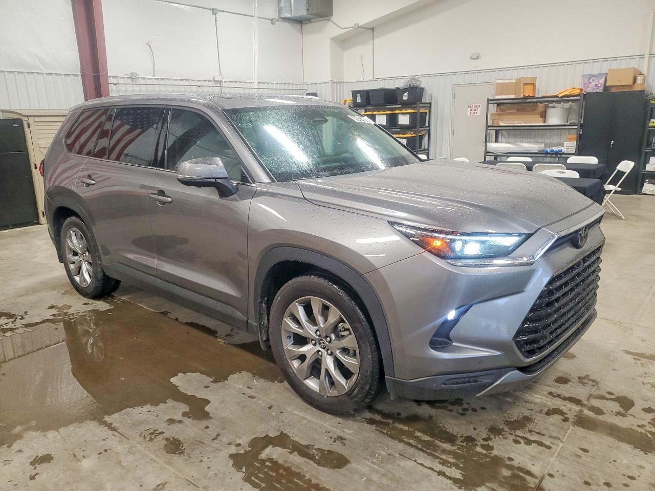 2025 Toyota Grand Highlander Hybrid Limited - Фото 4