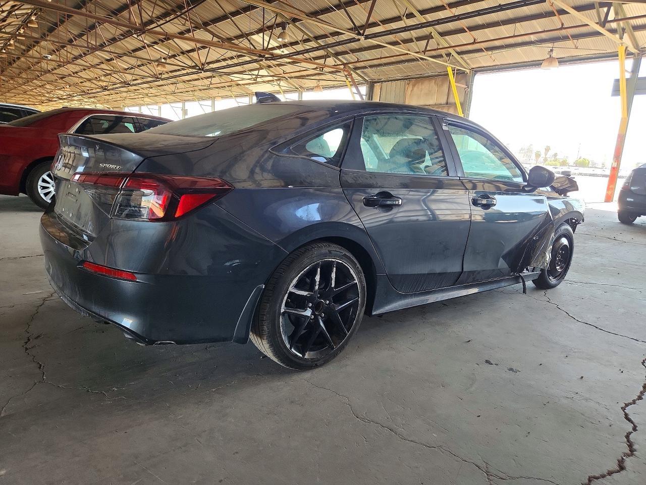 2025 Honda Civic Sport - Фото 3