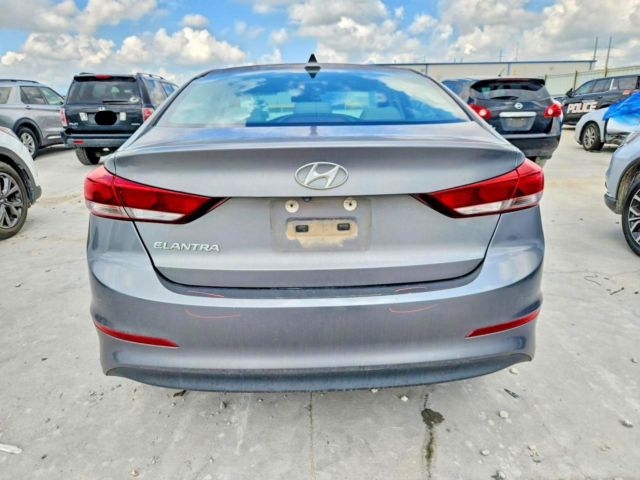 2018 Hyundai Elantra Sel - Фото 6