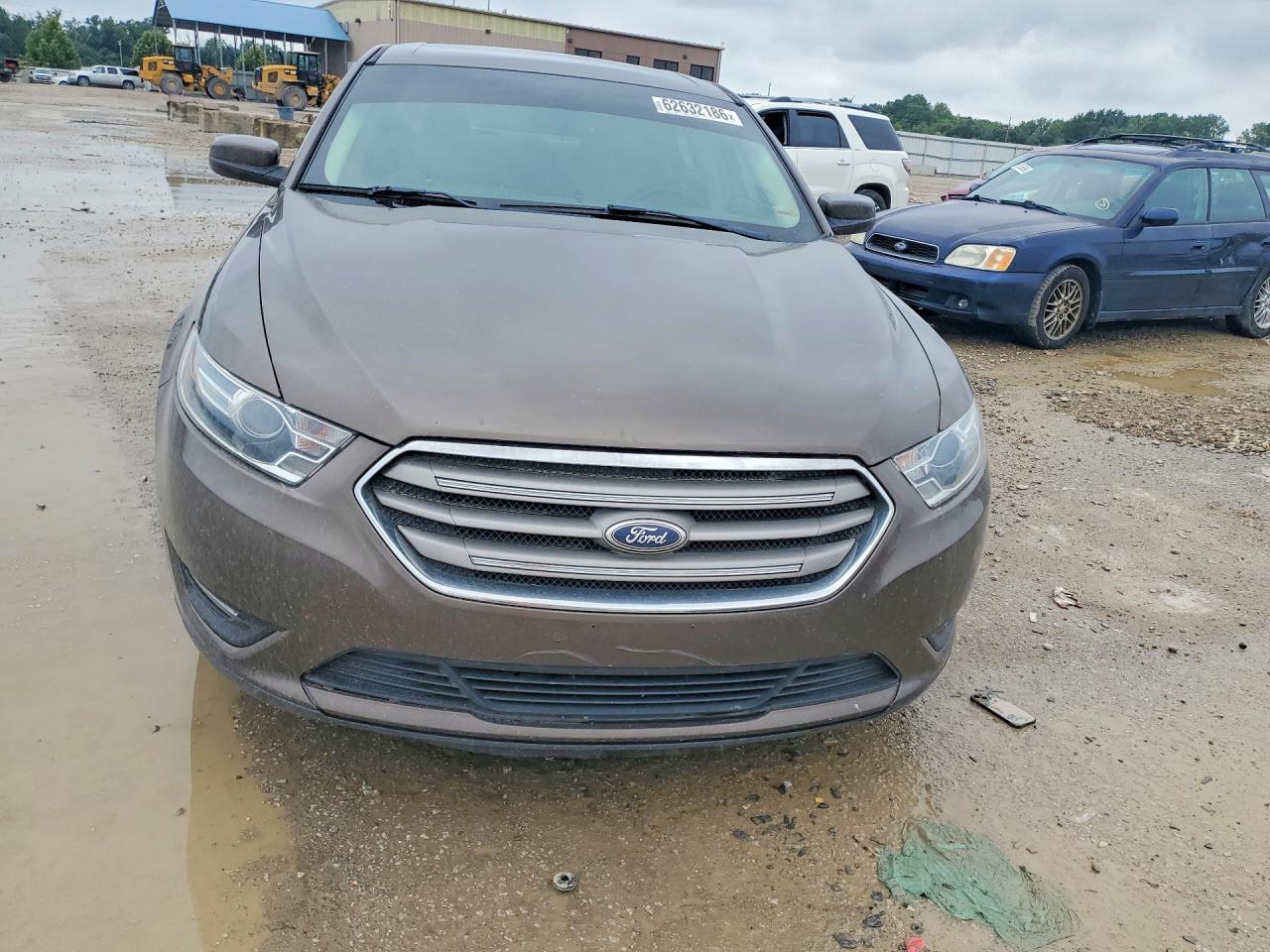 2016 Ford Taurus Sel - Image 5
