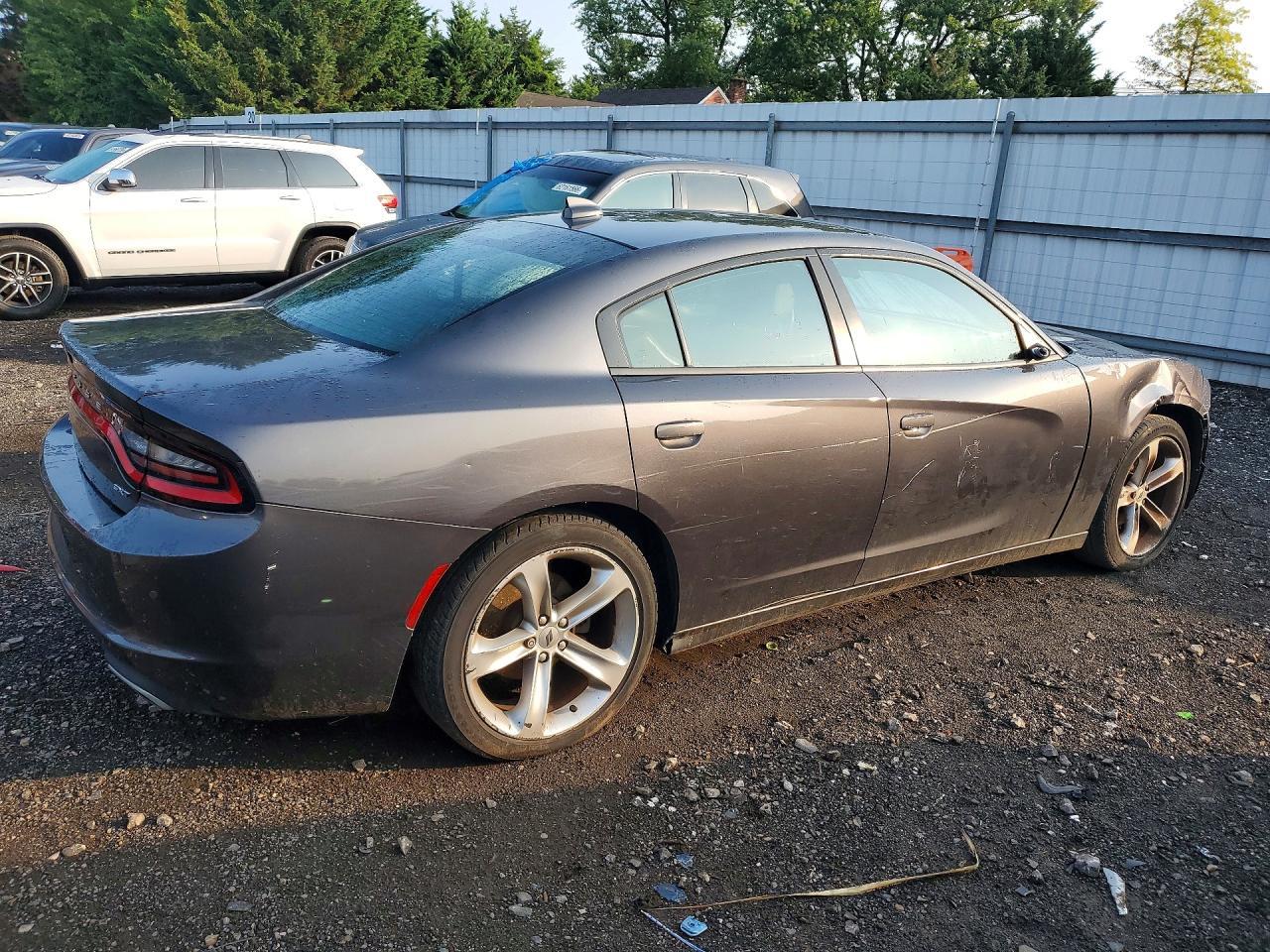 2018 Dodge Charger Sxt Plus - Image 3
