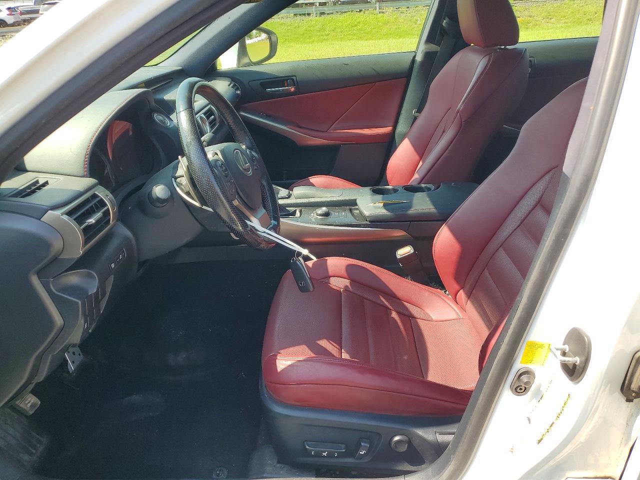 2016 Lexus Is - Фото 7