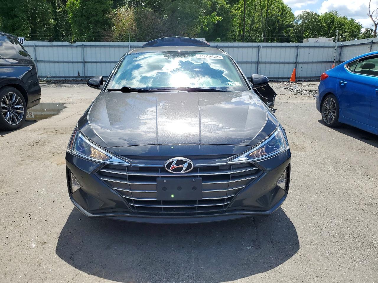 2020 Hyundai Elantra Sel - Image 5