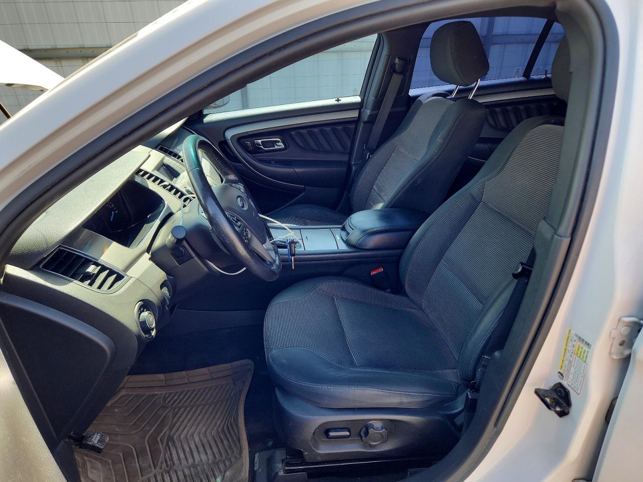 2016 Ford Taurus Sel - Фото 7