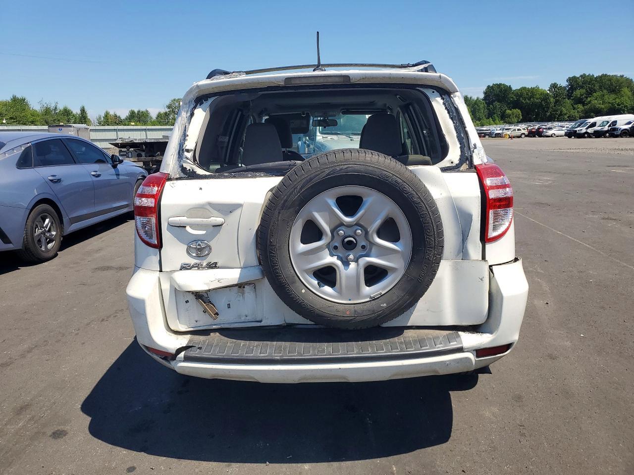 2012 Toyota Rav4 Base - Image 6