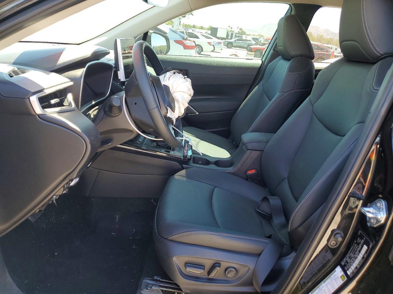 2026 Toyota Corolla Cross Xle - Фото 7