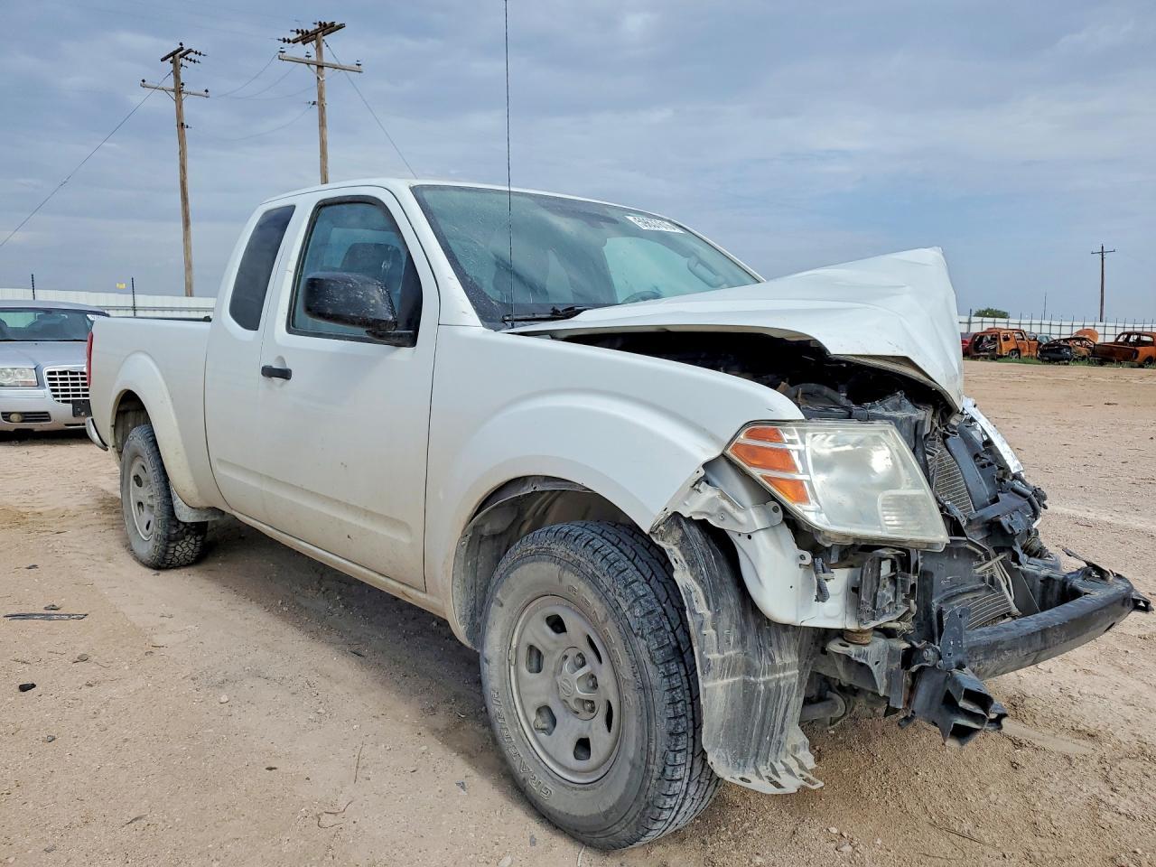 2015 Nissan Frontier S - Image 4