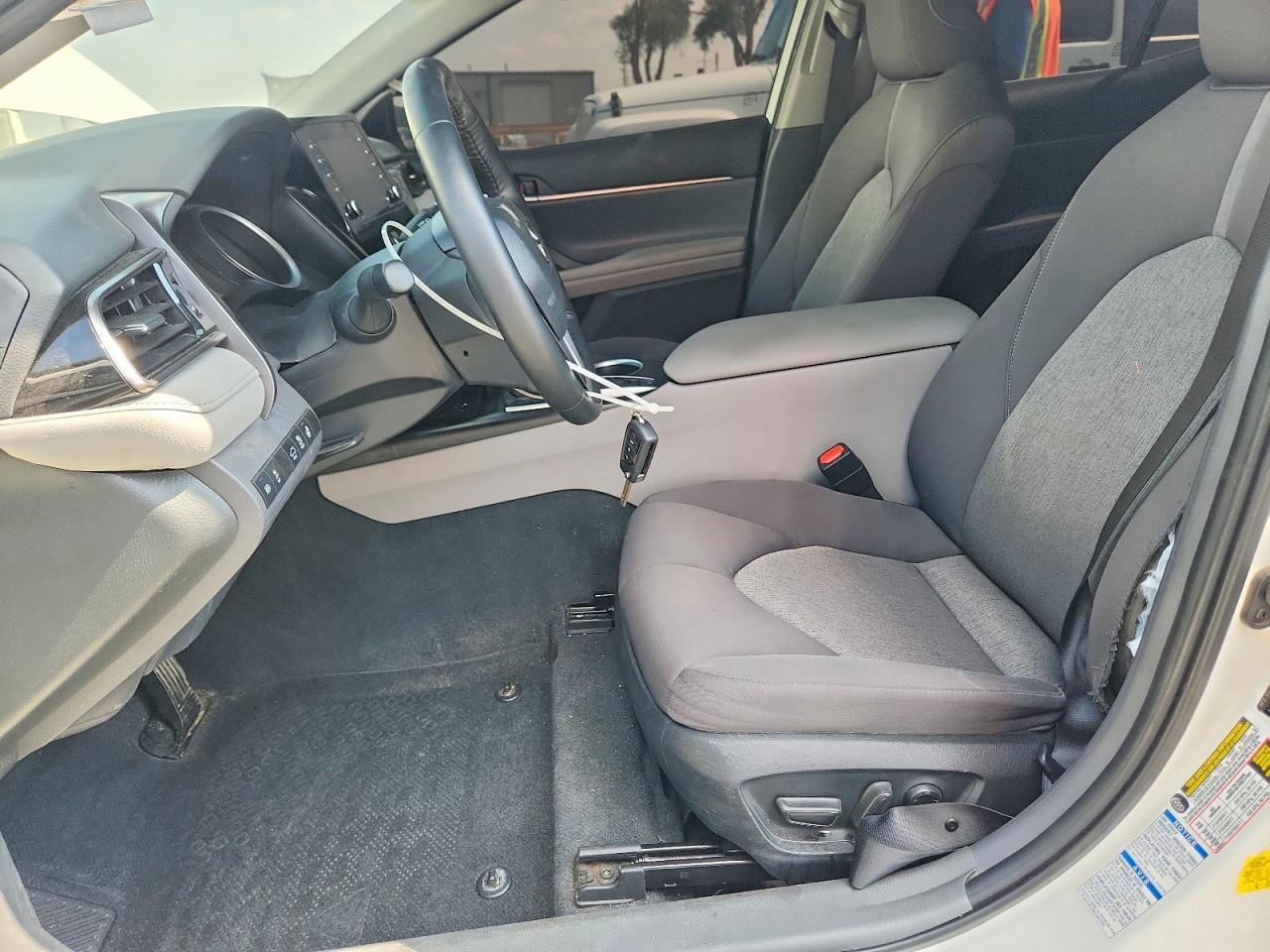 2024 Toyota Camry Le - Фото 7